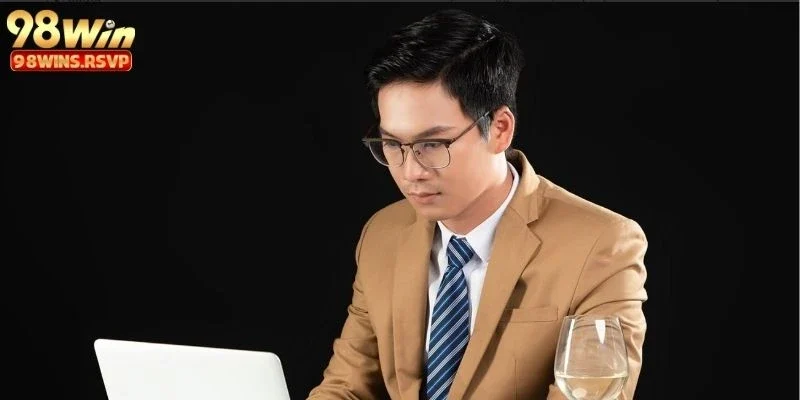 ceo 98win 2 Hành trình của Hoàng Văn Long